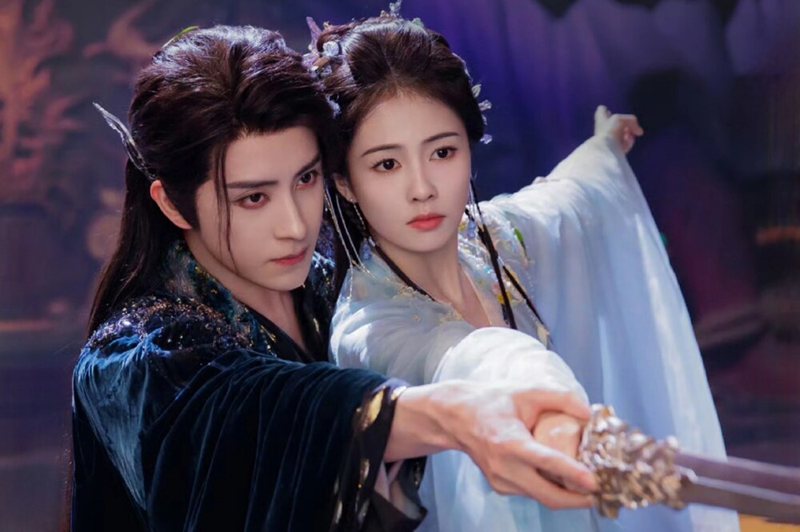 Bạch Nguyệt Phạn Tinh: Nội dung & nhịp kể không làm khó người bận rộn