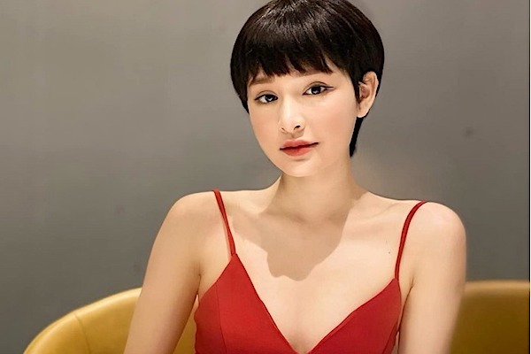 Hiền Hồ - Xuất thân và đam mê từ nhỏ Hiền Hồ - Xuất thân và đam mê từ nhỏ