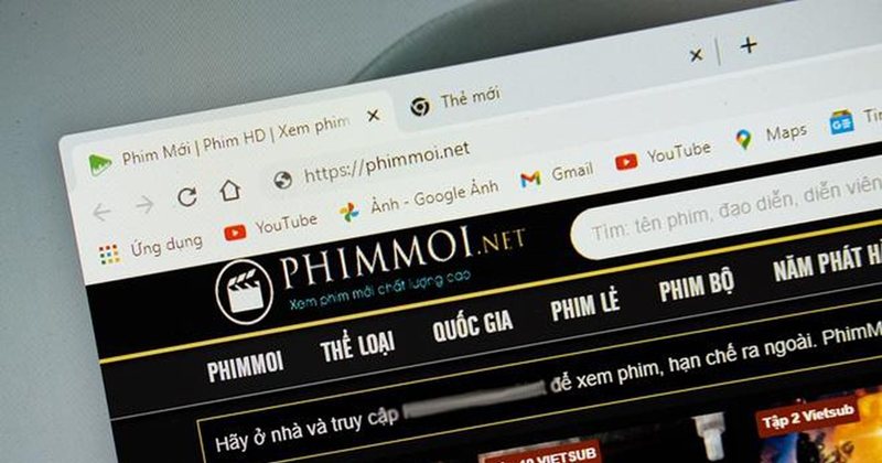 Câu hỏi thường gặp (FAQ) về Phimmoi và phim lậu