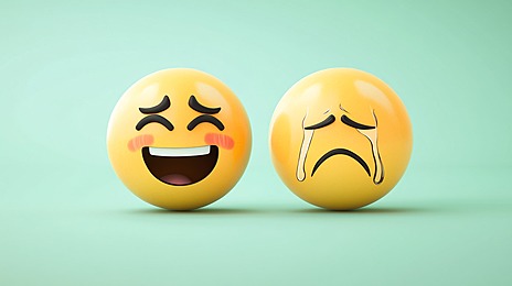Ghép biểu tượng cảm xúc - Dùng tính năng gợi ý emoji trên iPhone Ghép biểu tượng cảm xúc - Dùng tính năng gợi ý emoji trên iPhone