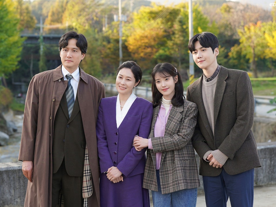 Khi Cuộc Đời Cho Bạn Quả Quýt tập 1 - So sánh nhân vật trong Khi Cuộc Đời Cho Bạn Quả Quýt tập 1 Khi Cuộc Đời Cho Bạn Quả Quýt tập 1 - So sánh nhân vật trong Khi Cuộc Đời Cho Bạn Quả Quýt tập 1