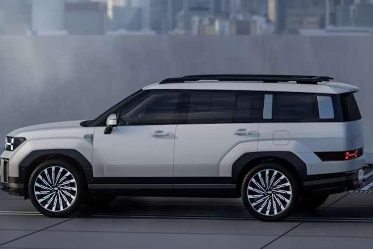 Santafe 2025 - Màn hình kép, âm thanh BOSE và thao tác lái Santafe 2025 - Màn hình kép, âm thanh BOSE và thao tác lái