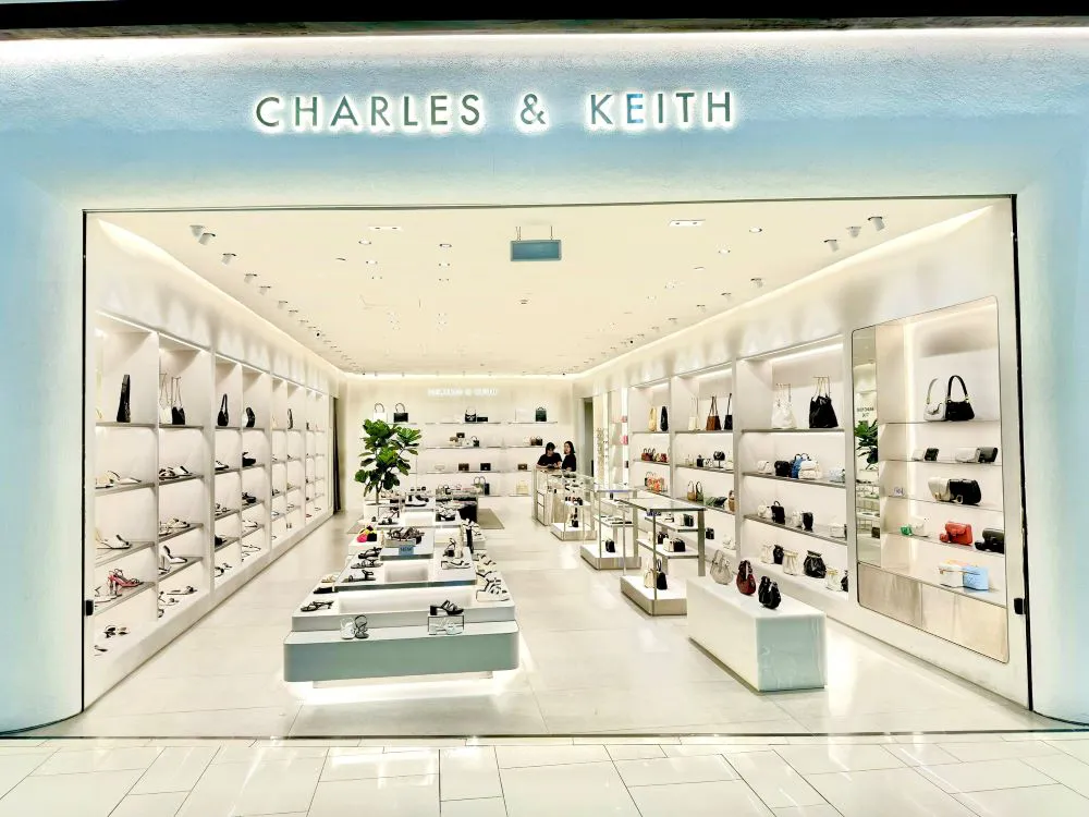 Charles & Keith - Các dòng sản phẩm làm nên tên tuổi Charles & Keith Charles & Keith - Các dòng sản phẩm làm nên tên tuổi Charles & Keith