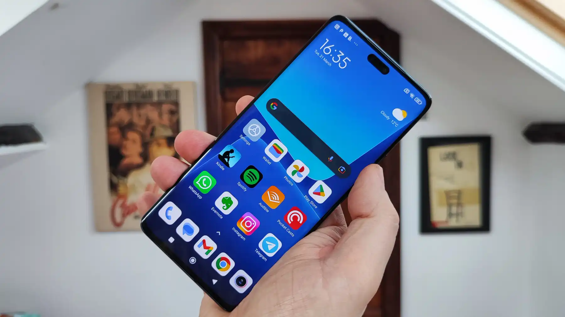 Xiaomi 13 - Màn hình AMOLED E6 Xiaomi 13 - Màn hình AMOLED E6