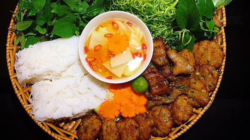 Bún chả - Ướp thịt thơm mà vẫn giữ độ mềm Bún chả - Ướp thịt thơm mà vẫn giữ độ mềm