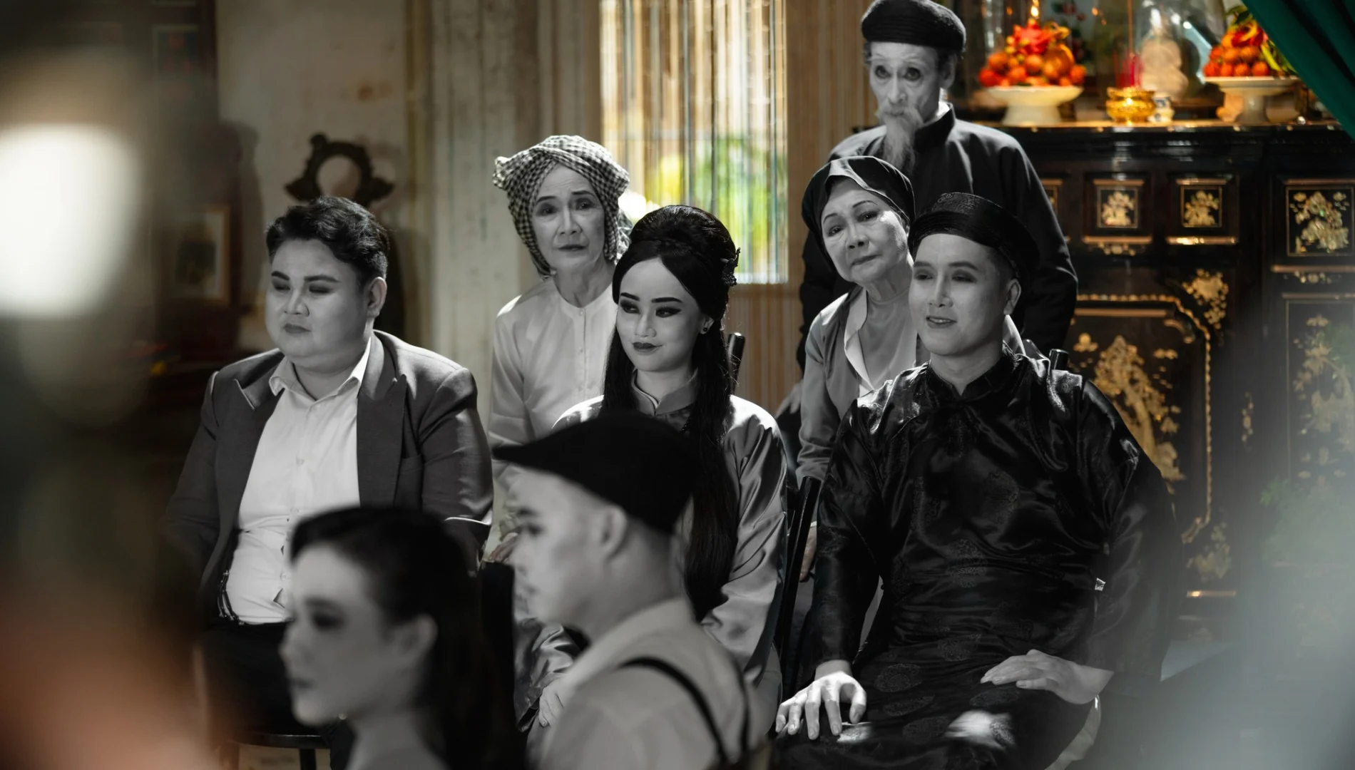 Nhà Gia Tiên - Những lý do bạn nên xem Nhà Gia Tiên ngay Nhà Gia Tiên - Những lý do bạn nên xem Nhà Gia Tiên ngay