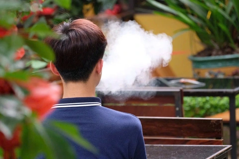 Thuốc lá điện tử - Dung dịch đặc chế Thuốc lá điện tử - Dung dịch đặc chế