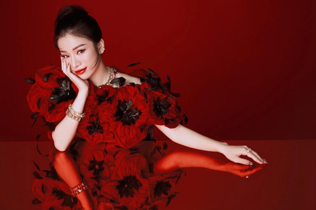 Lâm Bảo Ngọc - Âm sắc, quãng giọng và cách kiểm soát cao trào Lâm Bảo Ngọc - Âm sắc, quãng giọng và cách kiểm soát cao trào